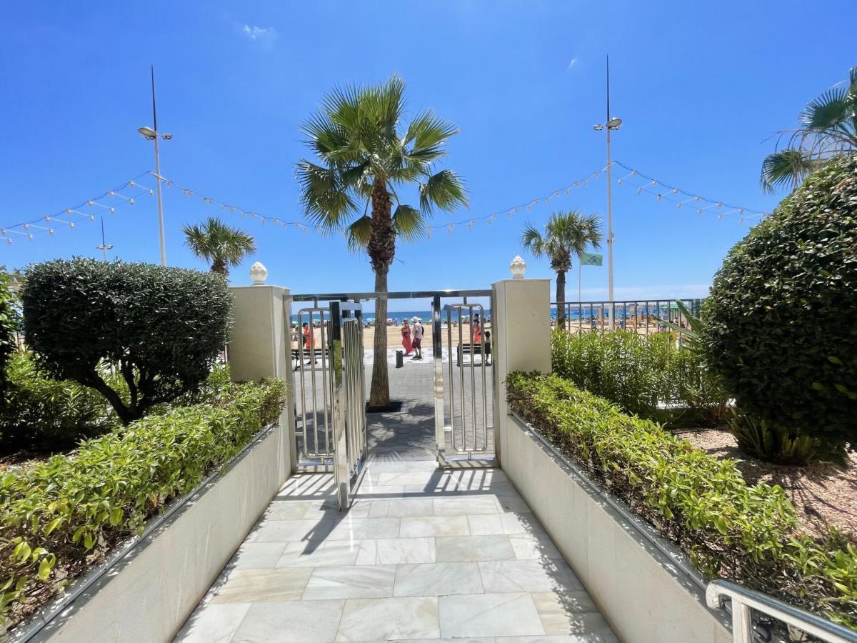 Tor Maraya Seafront Levante Views Benidorm Bagian luar foto